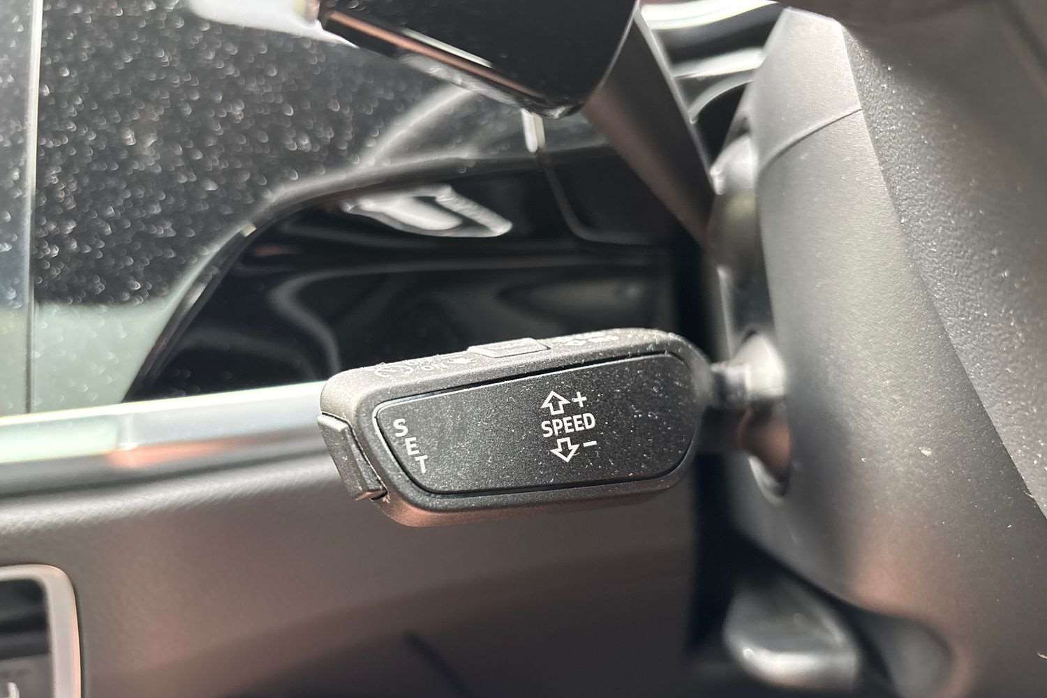 Used Audi RS Q3 2023 for sale - 76460578: Photo 32