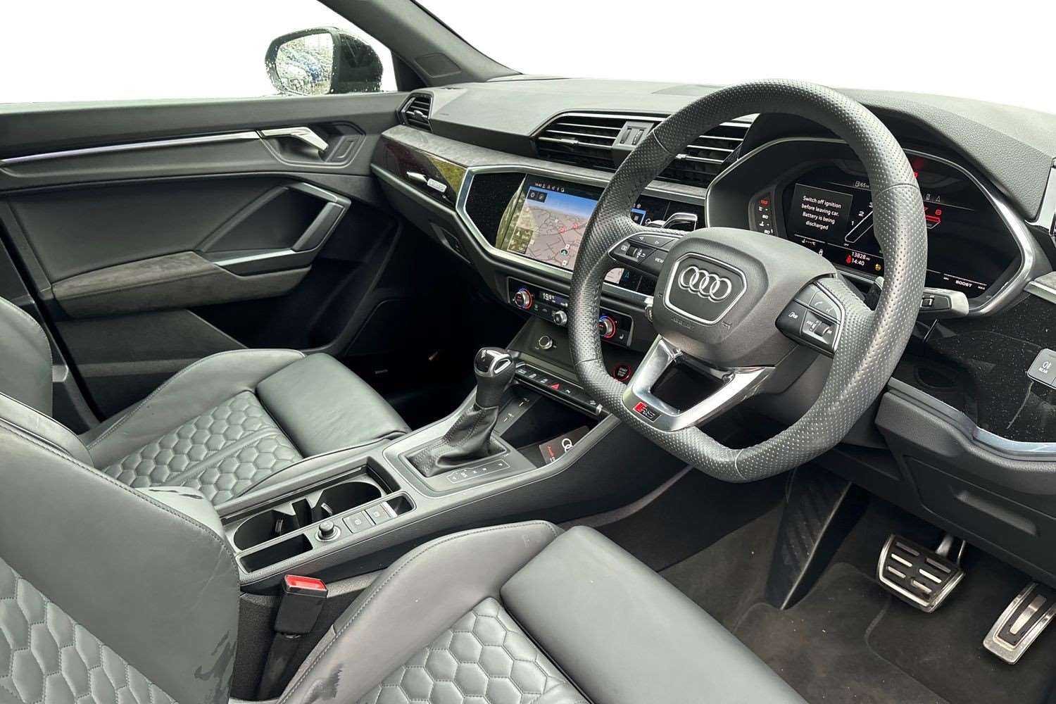Used Audi RS Q3 2023 for sale - 76460578: Photo 6