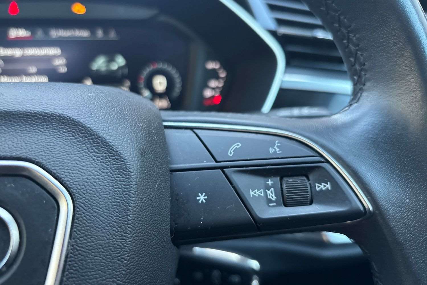 Used Audi Q3 2023 for sale - 76804817: Photo 17