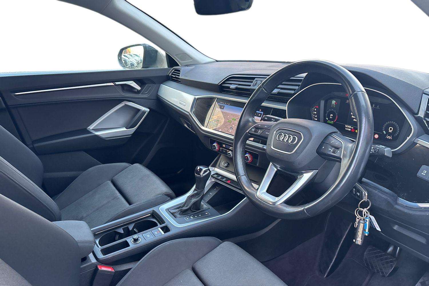 Used Audi Q3 2023 for sale - 76804817: Photo 6