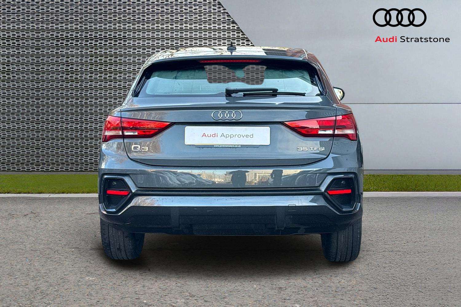 Used Audi Q3 2023 for sale - 76804817: Photo 7