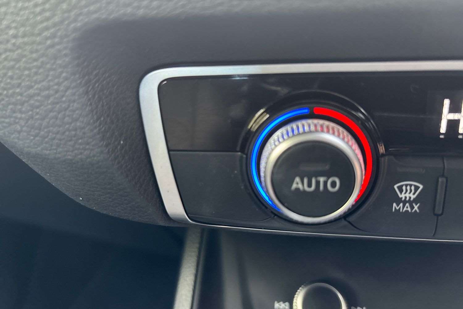 Used Audi Q3 2021 for sale - 76390722: Photo 28