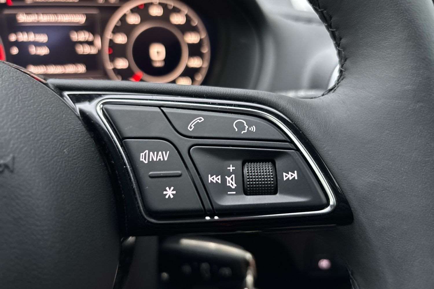 Used Audi Q2 2024 for sale - 76475846: Photo 17