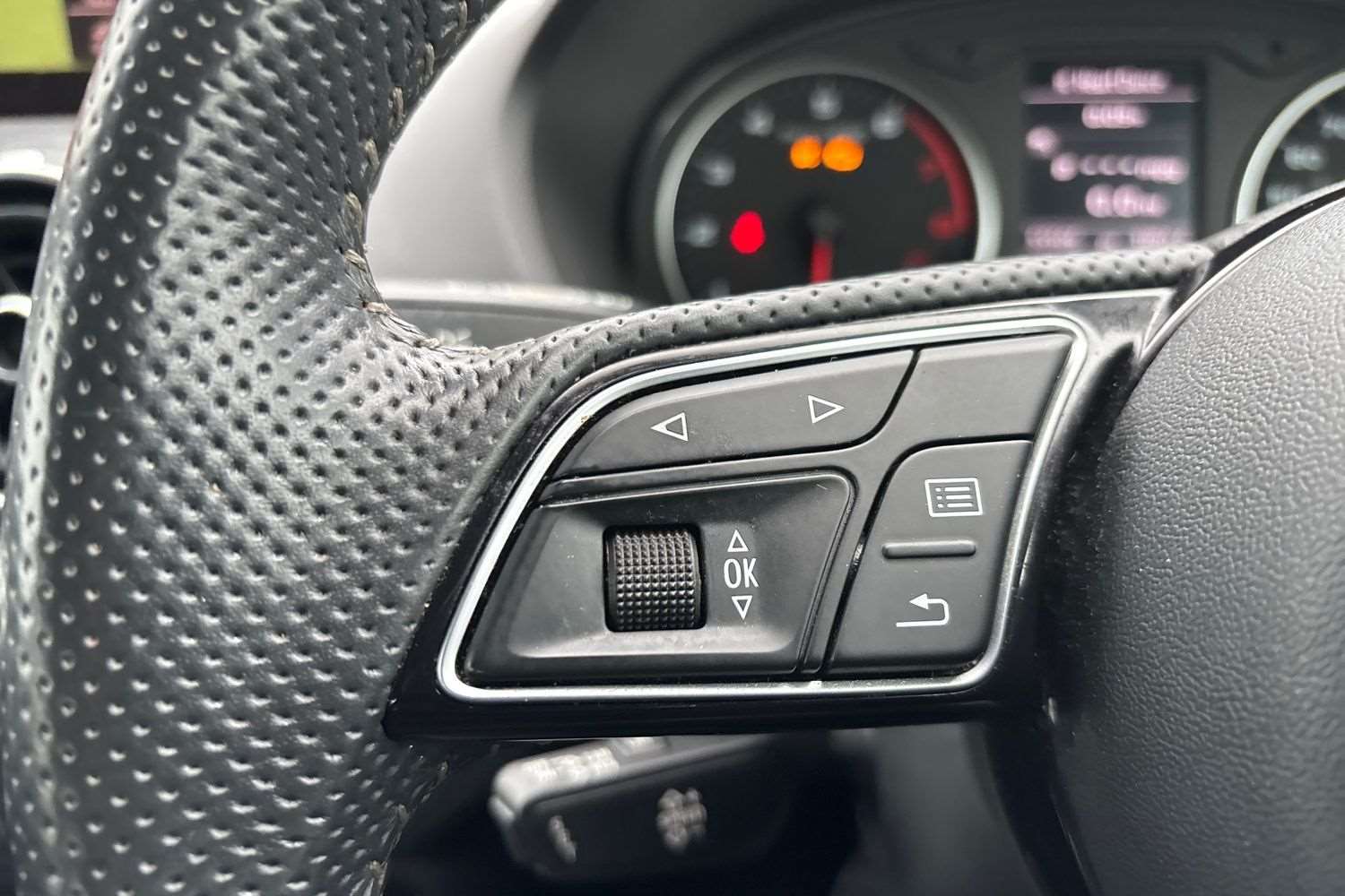 Used Audi Q2 2018 for sale - 78187862: Photo 16