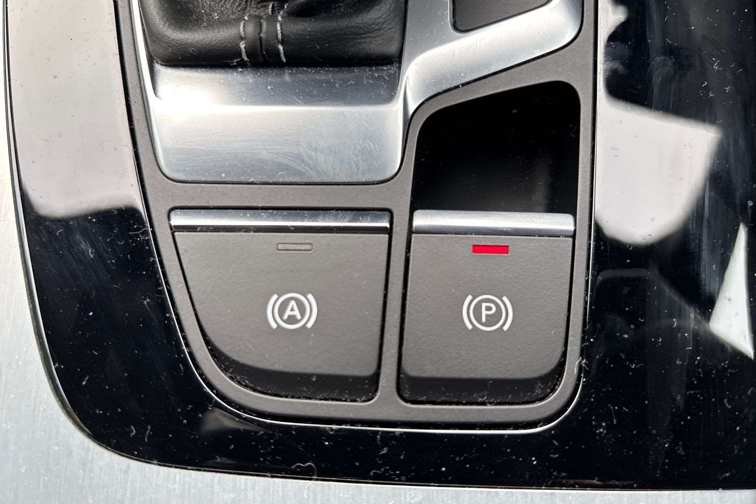 Vehicle 33