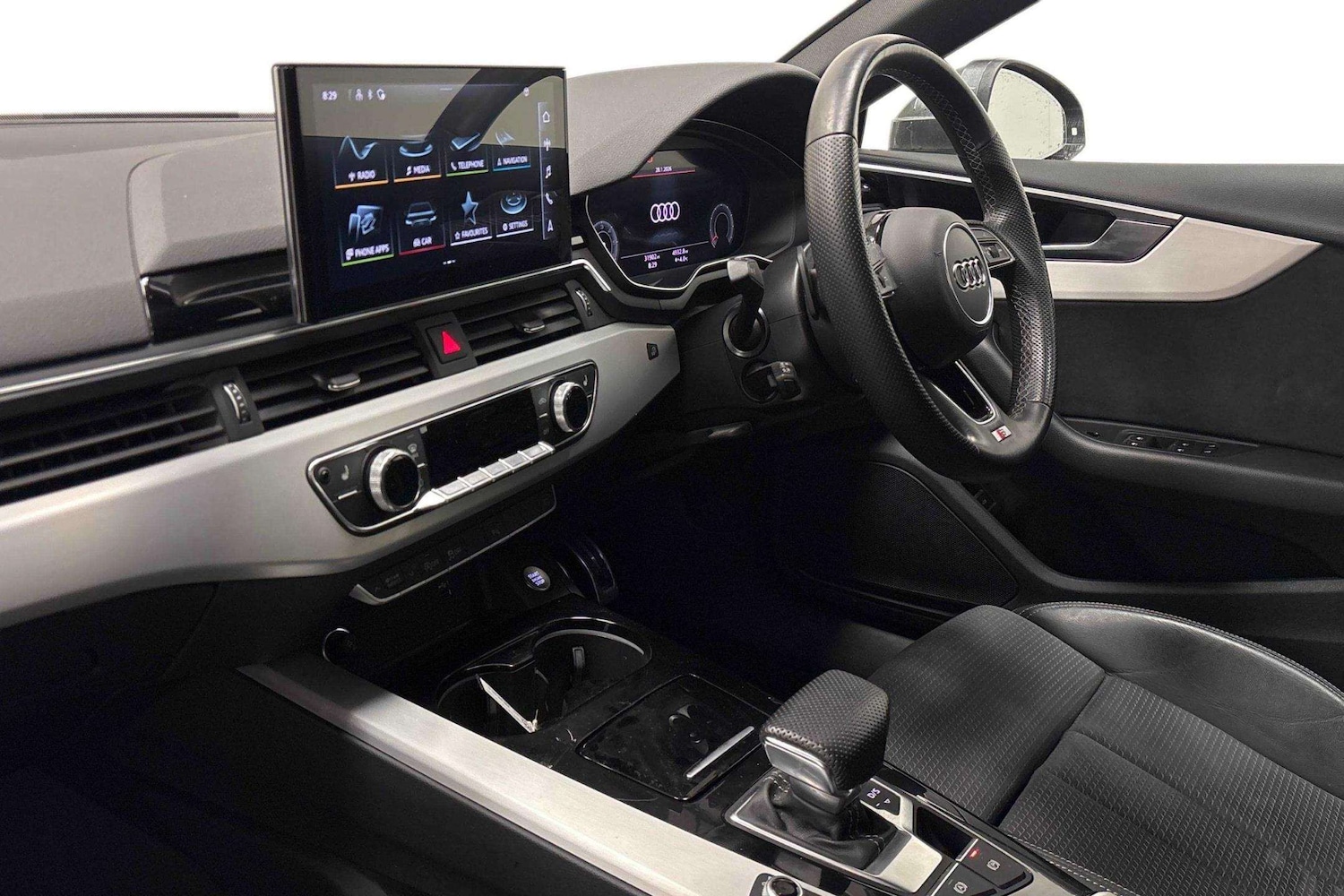 Used Audi A5 2023 for sale - 77842405: Photo 2