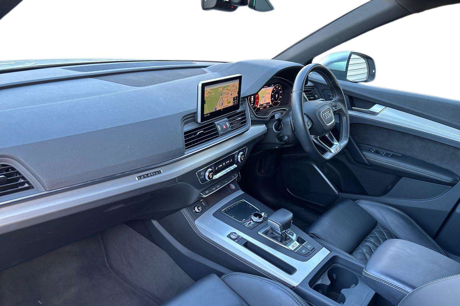 Used Audi Q5 2018 for sale - 78063807: Photo 2