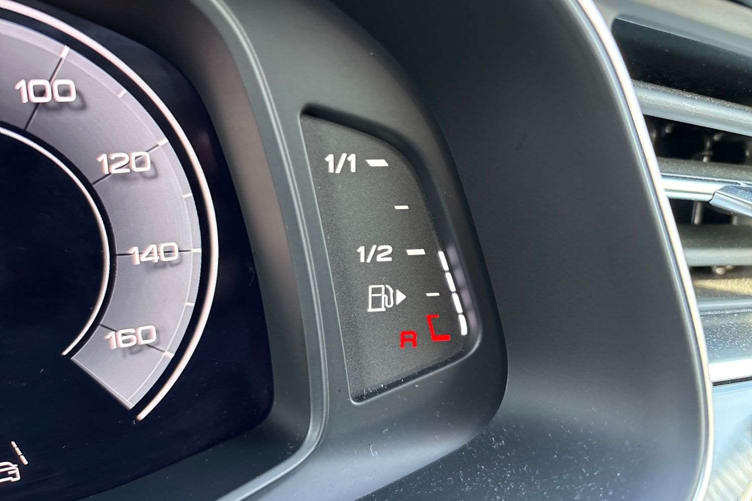 Used Audi Q7 2024 for sale - 78161653: Photo 31