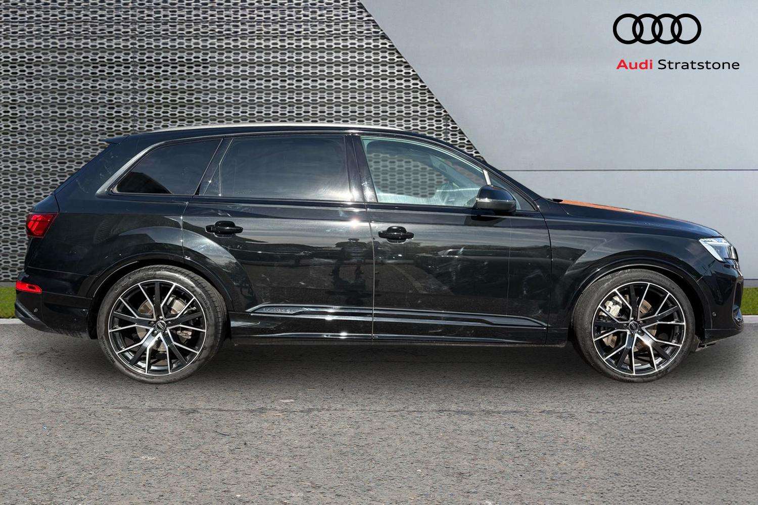 Used Audi Q7 2024 for sale - 78161653: Photo 4