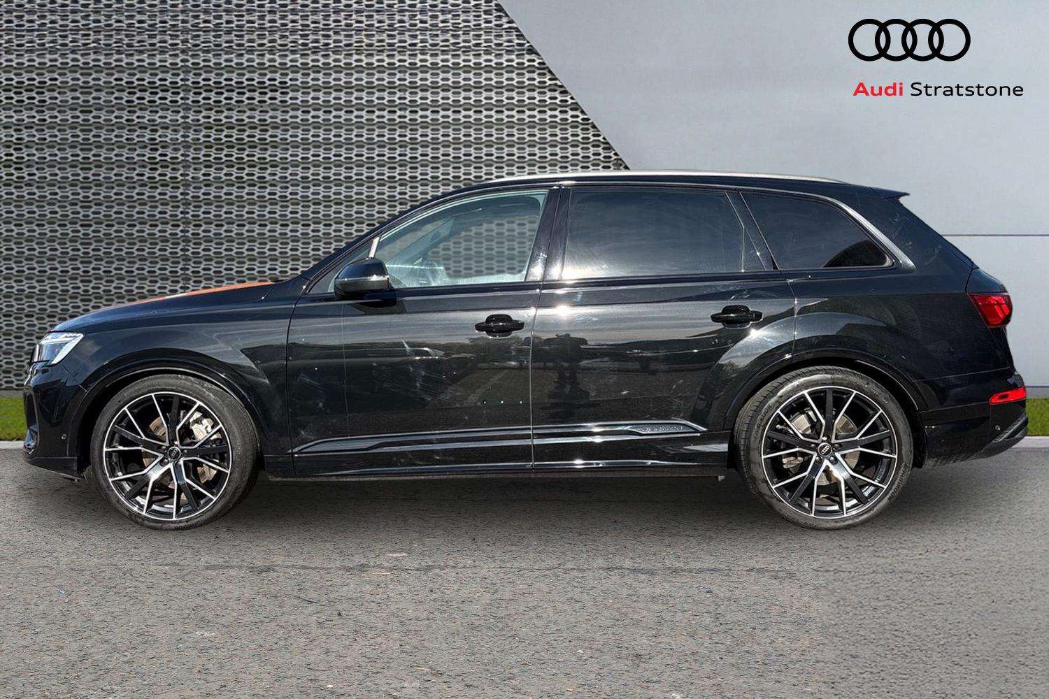 Used Audi Q7 2024 for sale - 78161653: Photo 8