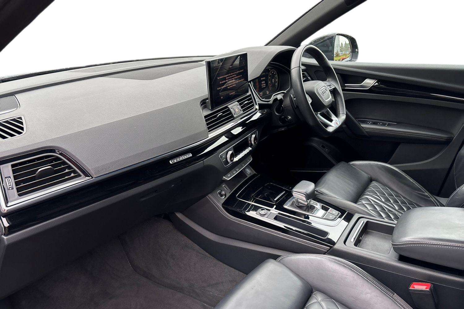 Used Audi Q5 2021 for sale - 76610698: Photo 2