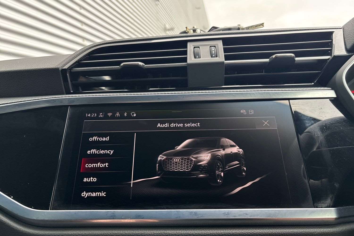 Used Audi Q3 2025 for sale - 76564569: Photo 30