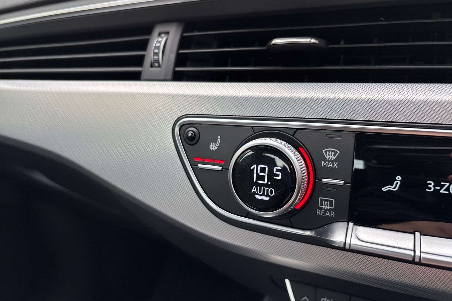 Used Audi A4 2022 for sale - 76540796: Photo 28