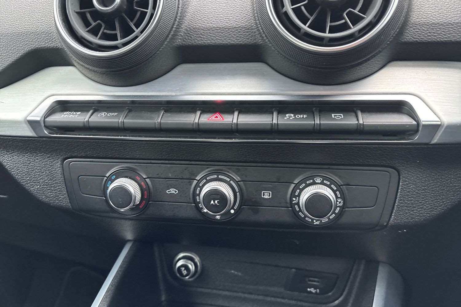 Used Audi Q2 for sale - 77527081: Photo 28