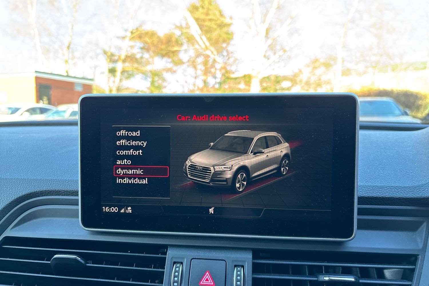 Used Audi Q5 2018 for sale - 77943469: Photo 30