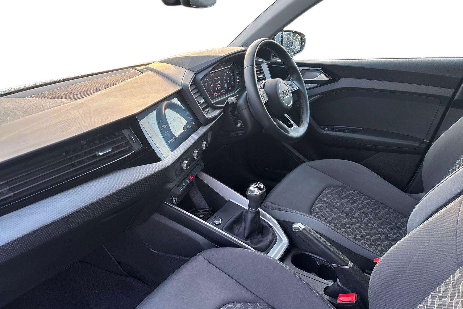 Used Audi A1 2021 for sale - 77068608: Photo 2