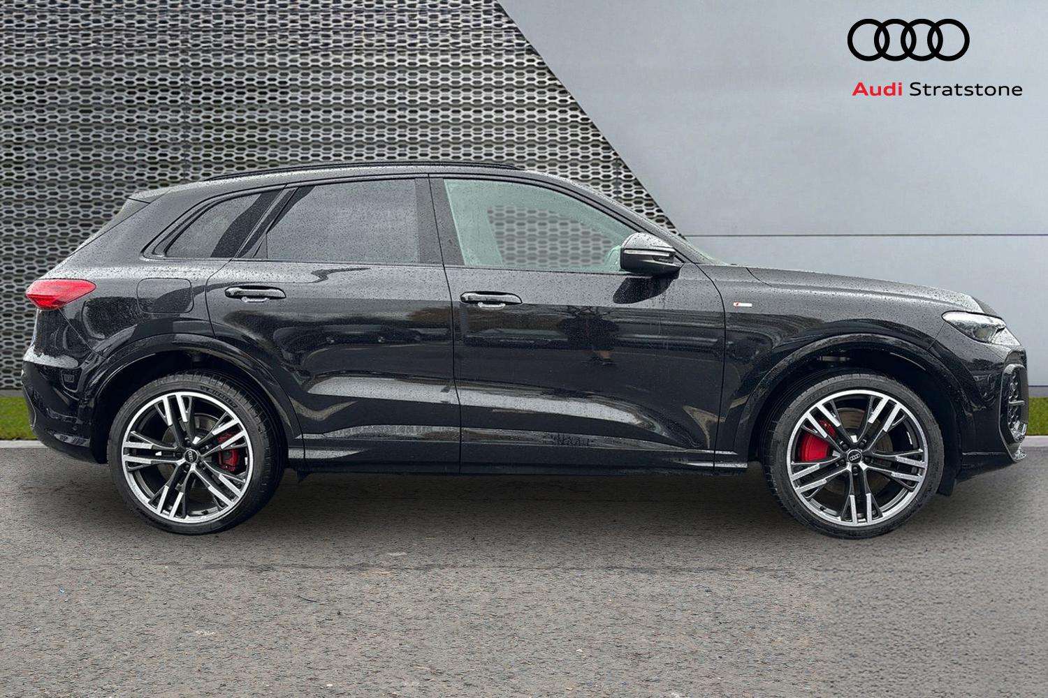 Used Audi Q5 2025 for sale - 76553235: Photo 4