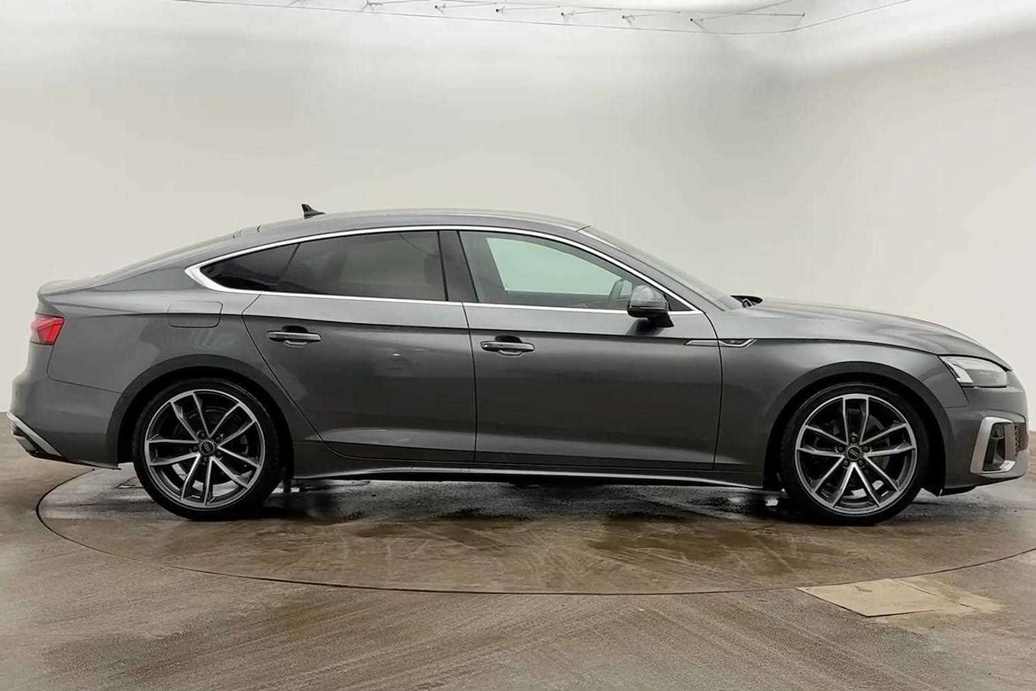 Used Audi A5 2023 for sale - 77615368: Photo 4