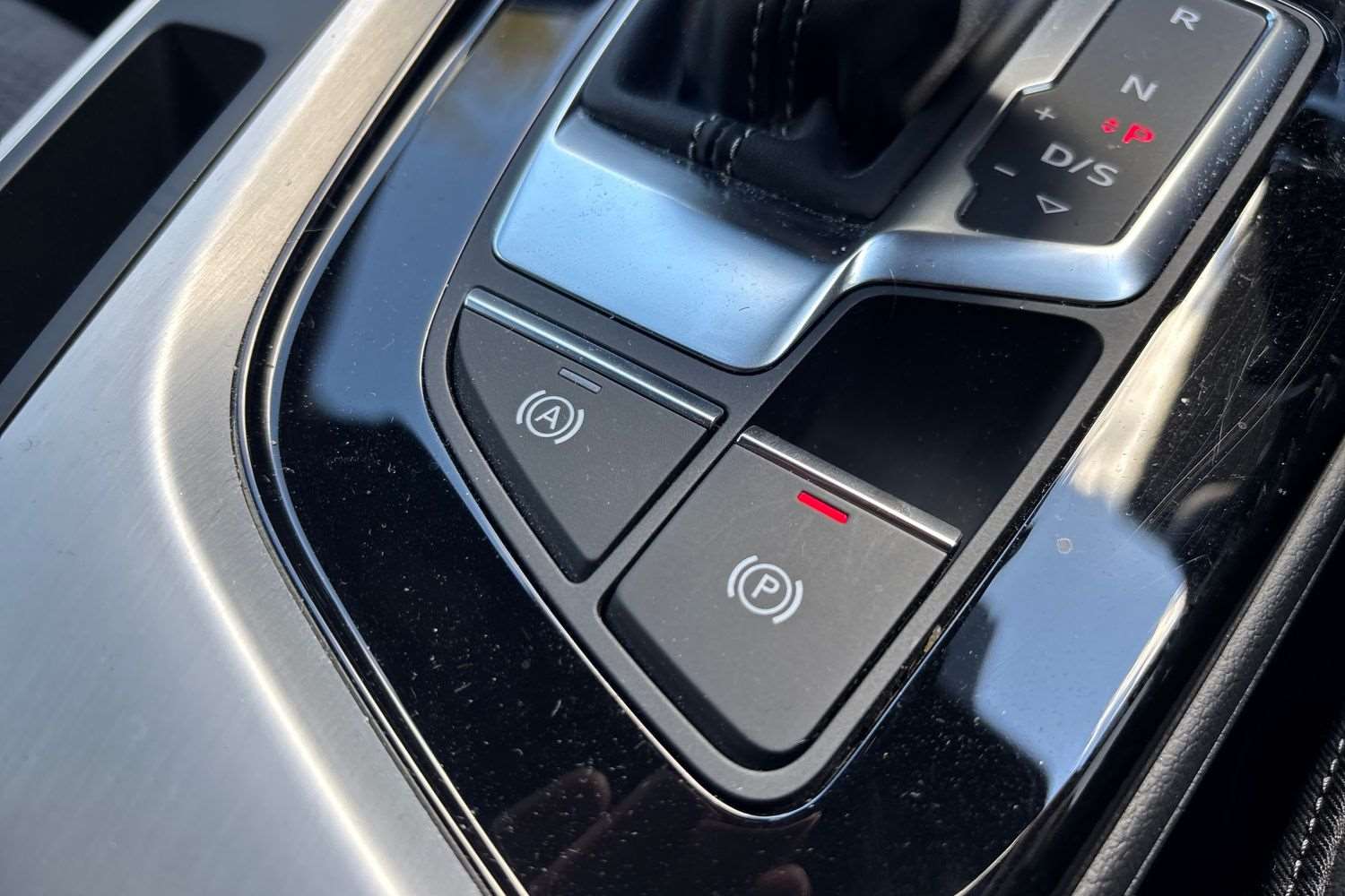 Vehicle 33