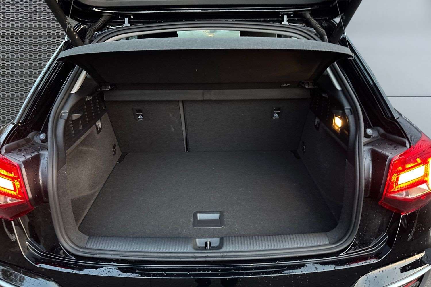 Used Audi Q2 2023 for sale - 76540735: Photo 13