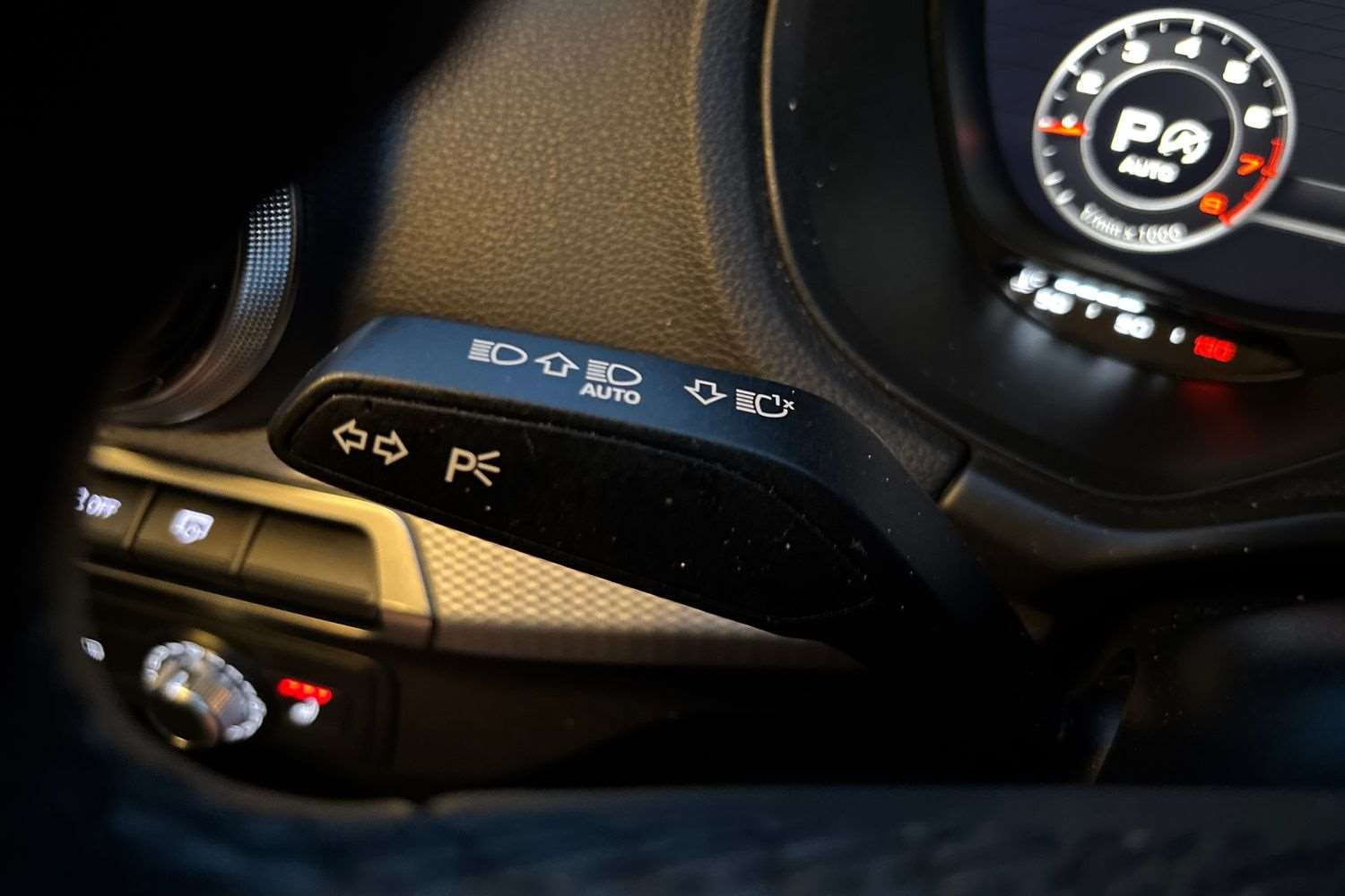 Used Audi Q2 2023 for sale - 76540735: Photo 35