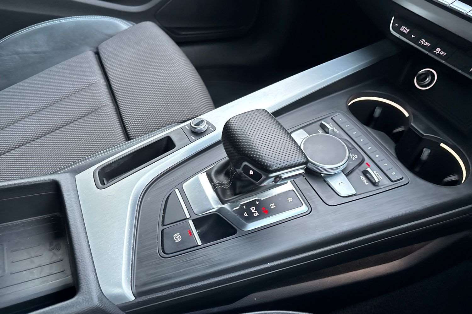 Used Audi A4 2017 for sale - 77373703: Photo 15