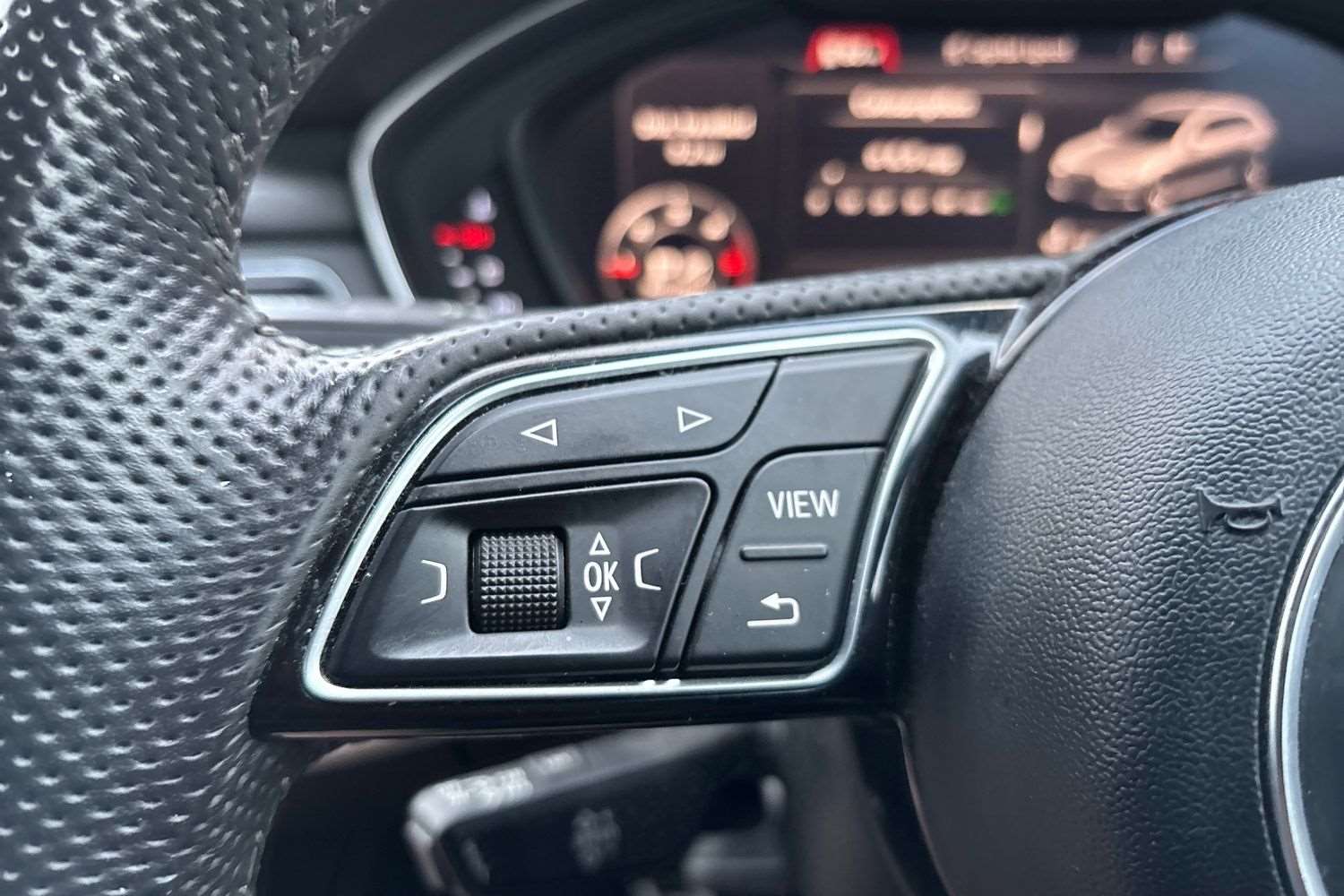 Used Audi A4 2017 for sale - 77373703: Photo 16