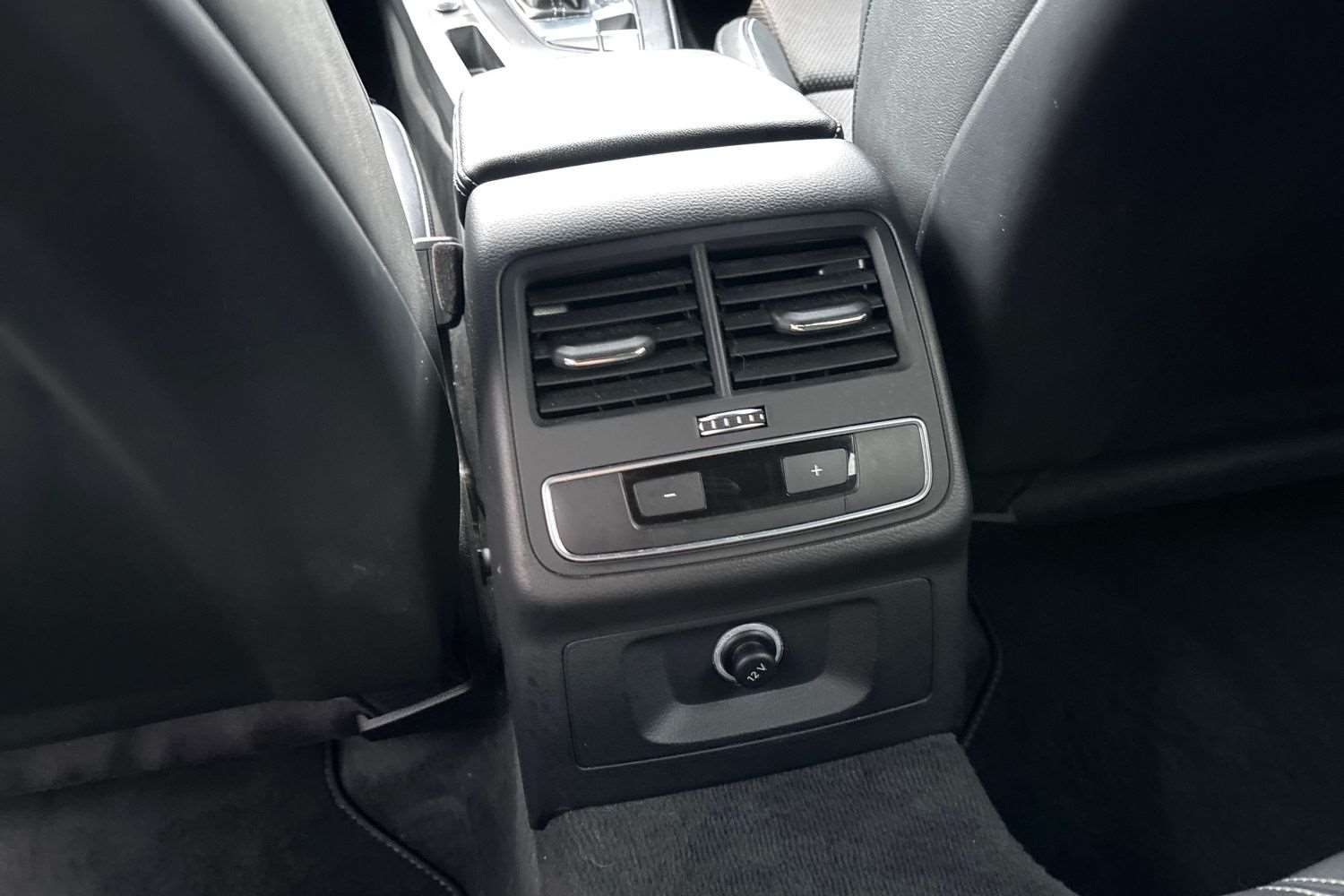 Used Audi A4 2017 for sale - 77373703: Photo 23