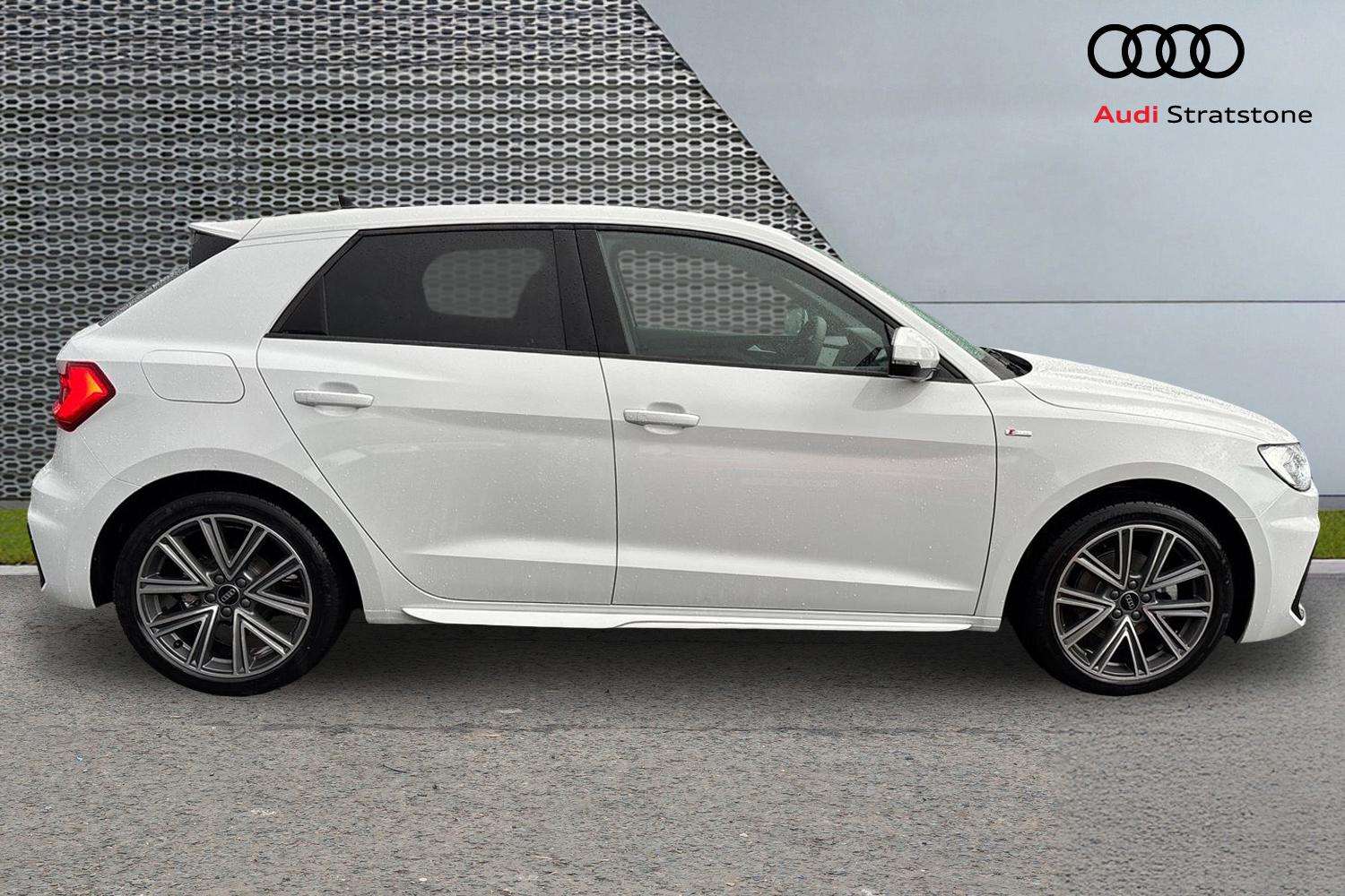 Used Audi A1 2025 for sale - 76804830: Photo 4