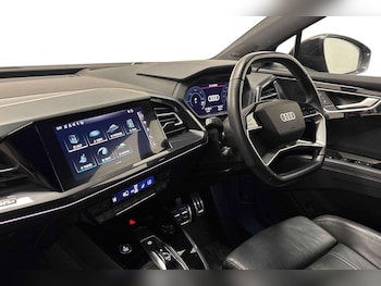 Used Audi Q4 e-tron 2021 for sale - 77397799: Photo