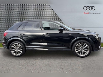 Used Audi Q3 2022 for sale - 77698965: Photo