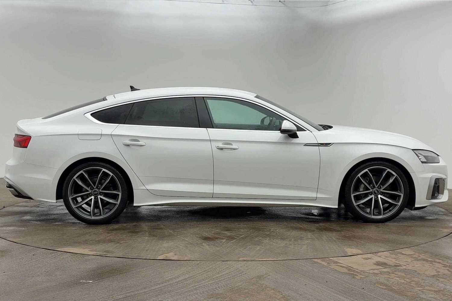 Used Audi A5 2022 for sale - 77389984: Photo 4