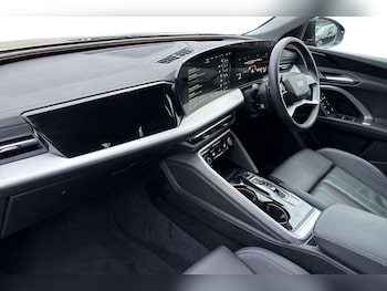 Used Audi Q5 2025 for sale - 77083004: Photo