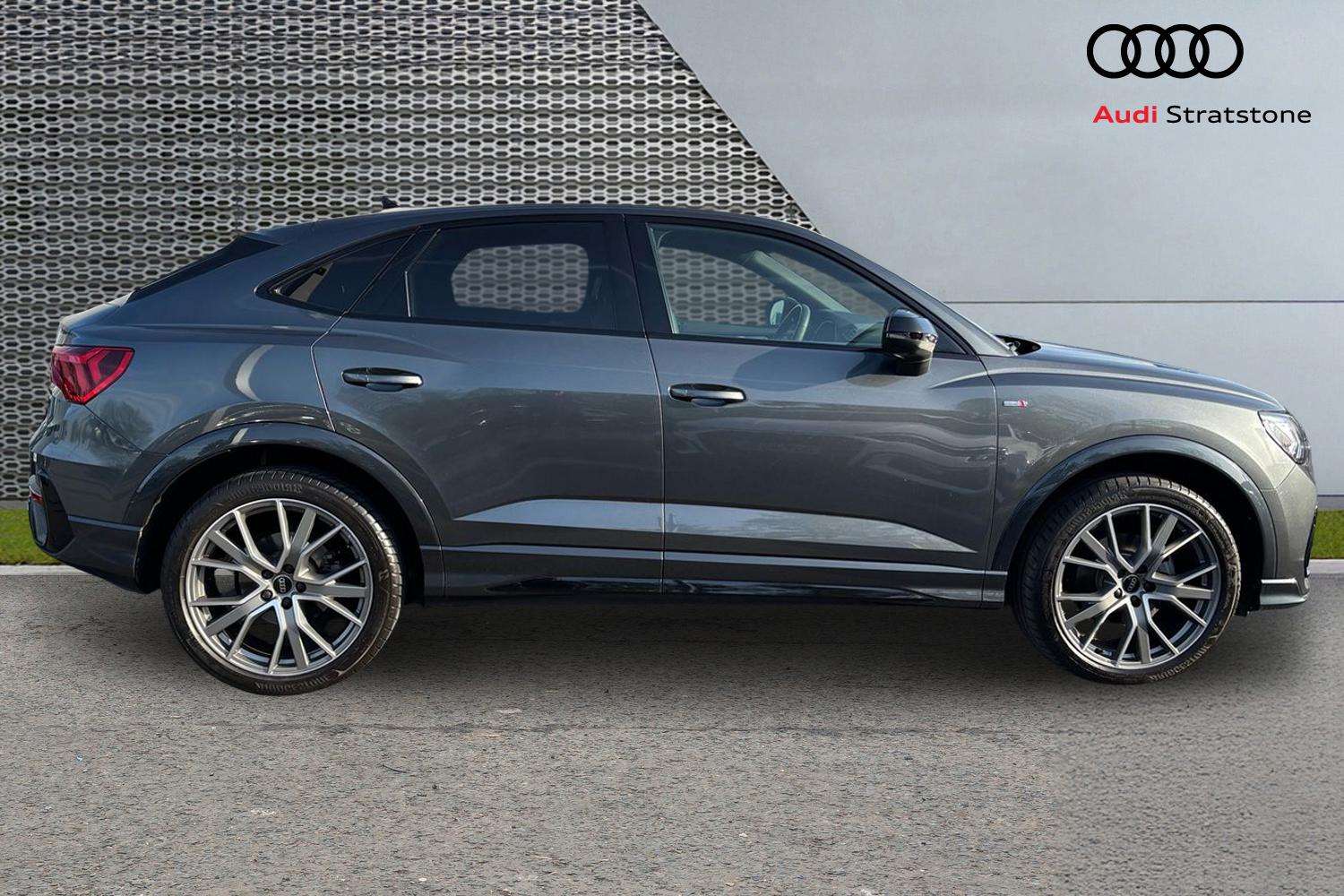 Used Audi Q3 2024 for sale - 78173468: Photo 4