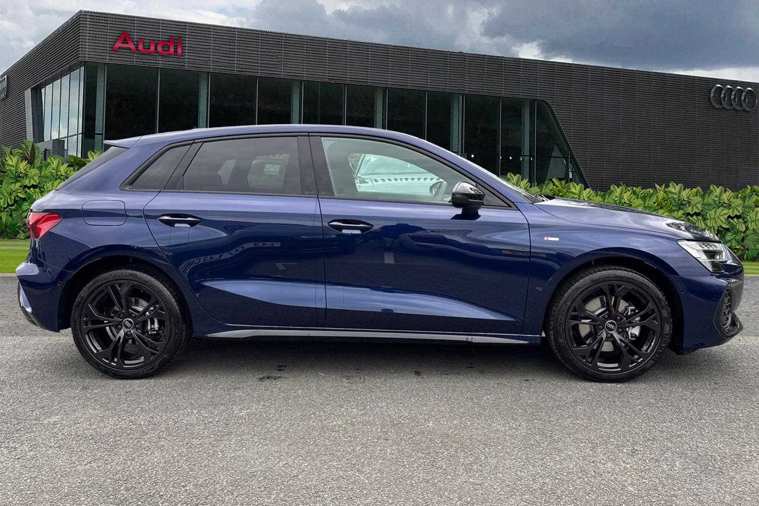 Used Audi A3 2025 for sale - 76746035: Photo 4