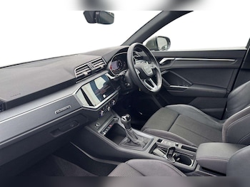 Used Audi Q3 2021 for sale - 79486943: Photo
