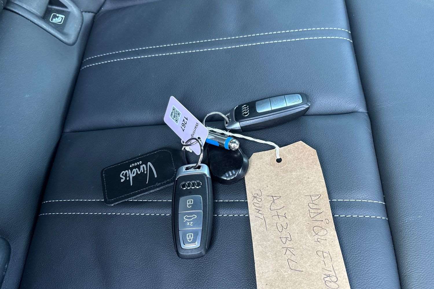 Used Audi Q4 e-tron 2023 for sale - 77540639: Photo 25