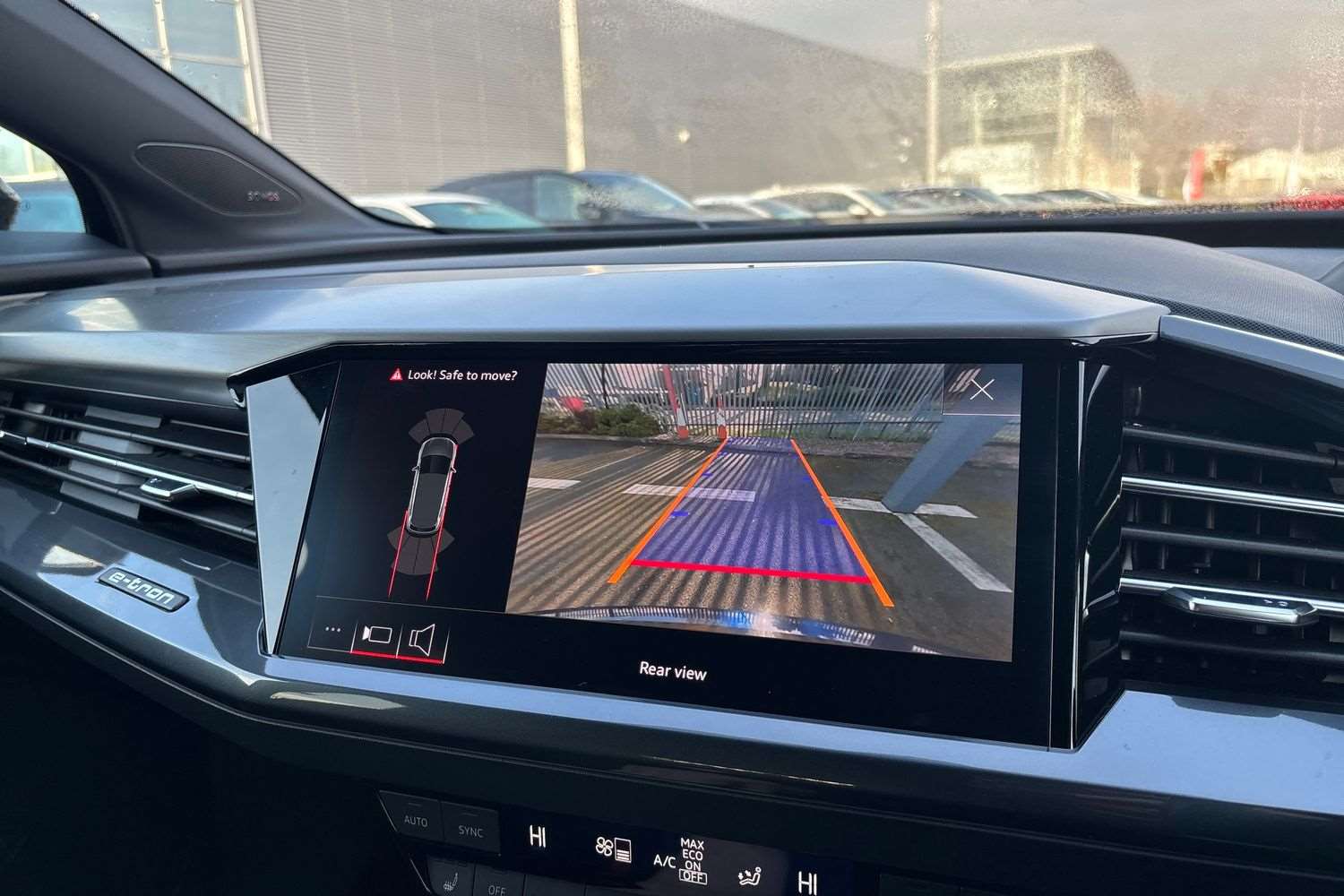 Used Audi Q4 e-tron 2023 for sale - 77540639: Photo 26