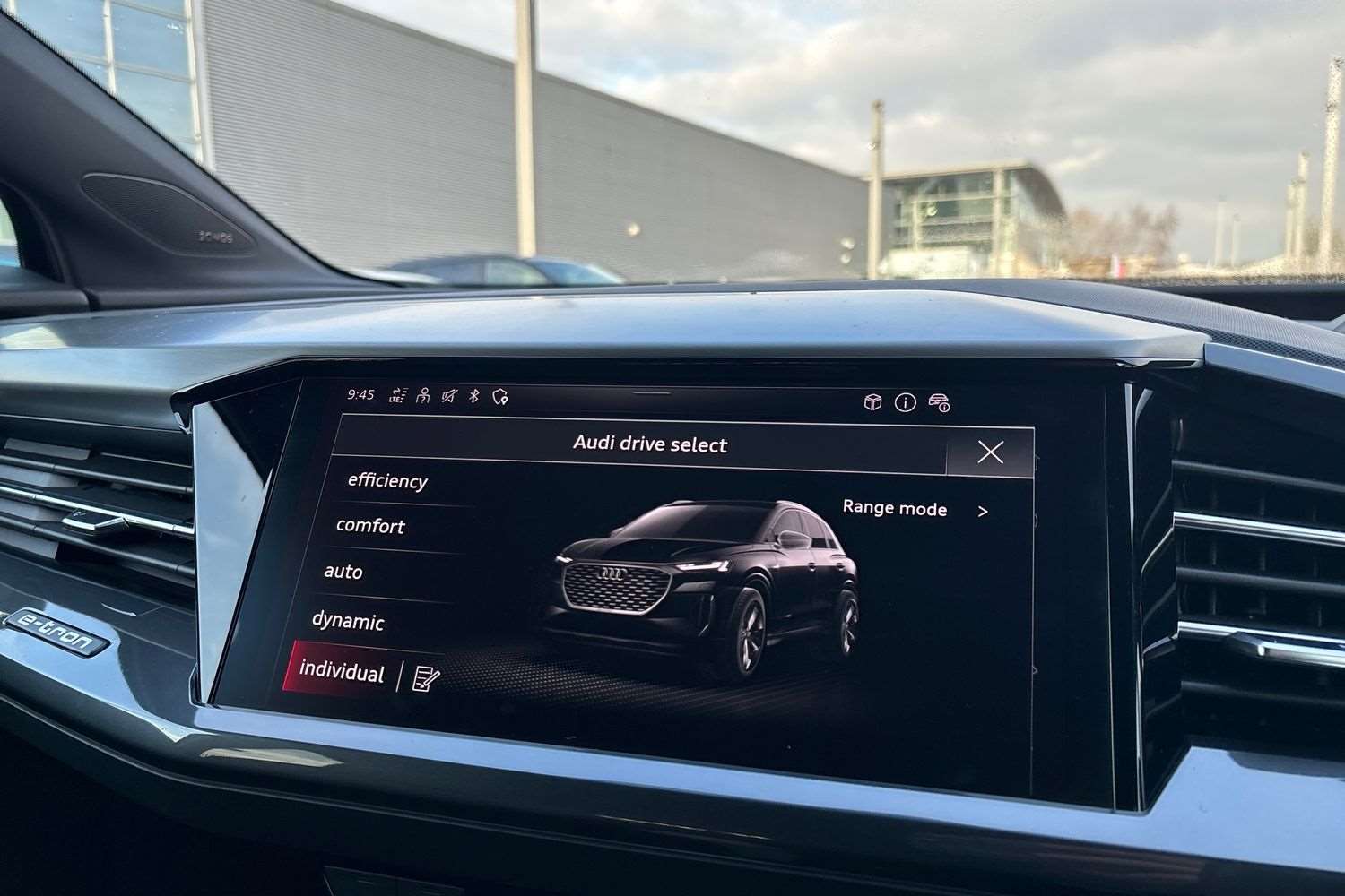 Used Audi Q4 e-tron 2023 for sale - 77540639: Photo 30