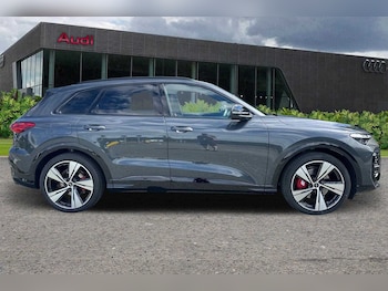 Used Audi Q5 2025 for sale - 76515562: Photo