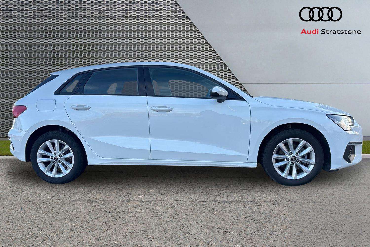 Used Audi A3 2023 for sale - 77270183: Photo 4