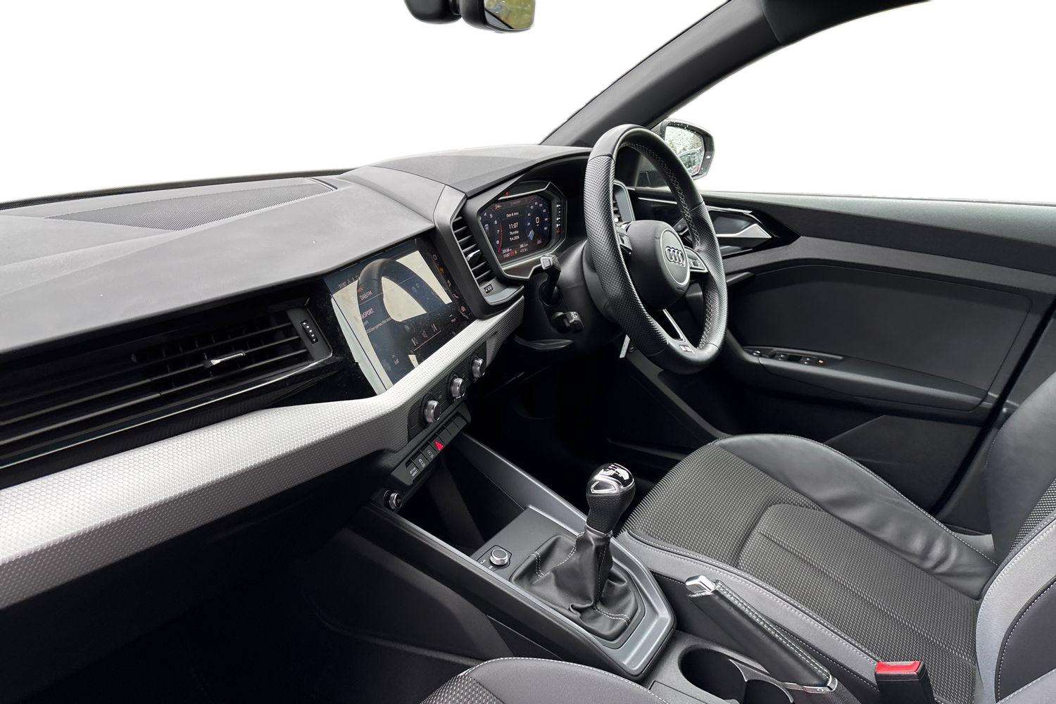 Used Audi A1 2023 for sale - 78187826: Photo 2