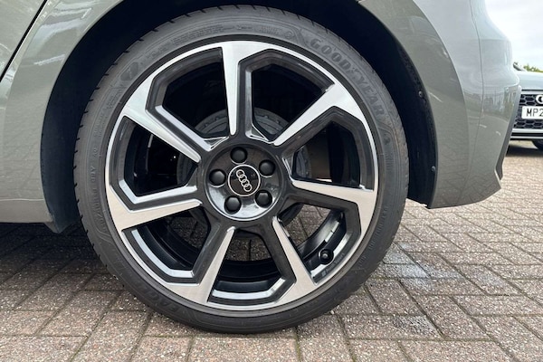 Used Audi A1 2023 for sale - 76218385: Photo 10