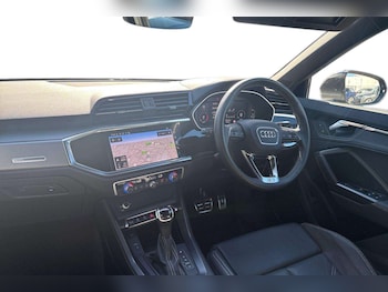 Used Audi Q3 2023 for sale - 76075388: Photo