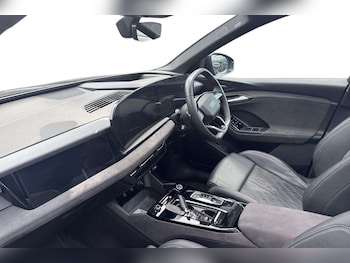 Used Audi Q6 e-tron 2024 for sale - 79351550: Photo