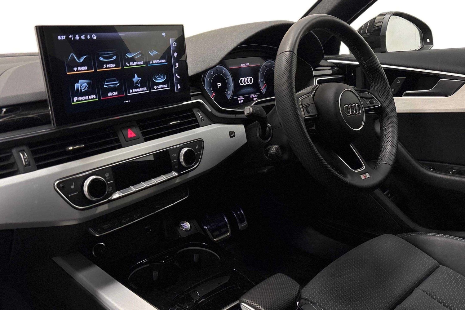 Used Audi A4 2023 for sale - 77540724: Photo 2