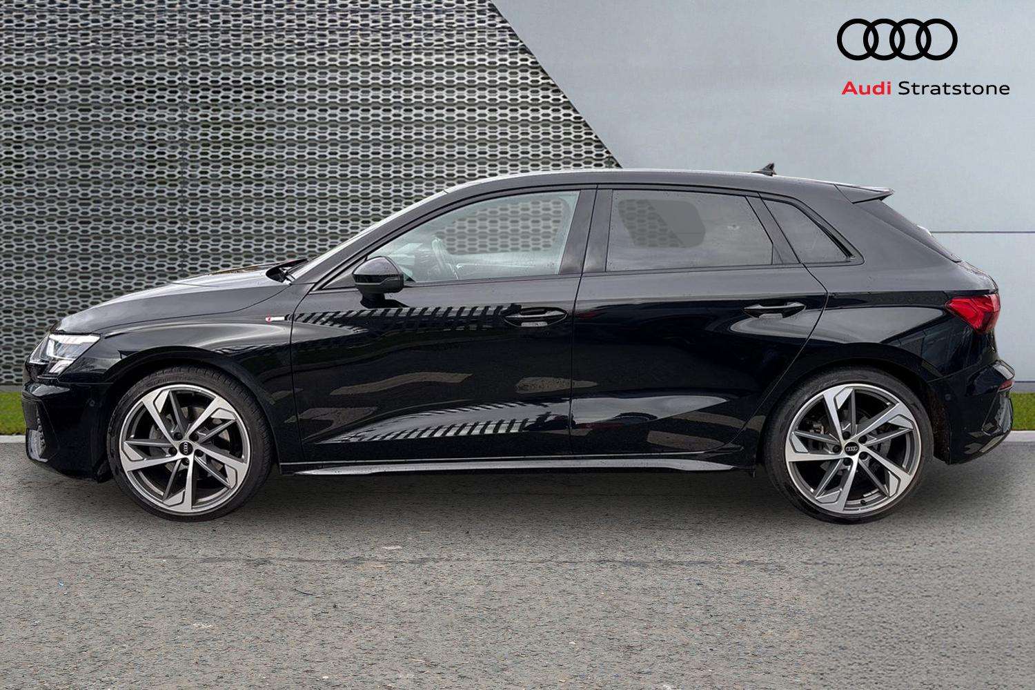 Used Audi A3 2023 for sale - 77827266: Photo 8