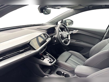 Used Audi Q4 e-tron 2025 for sale - 79377144: Photo