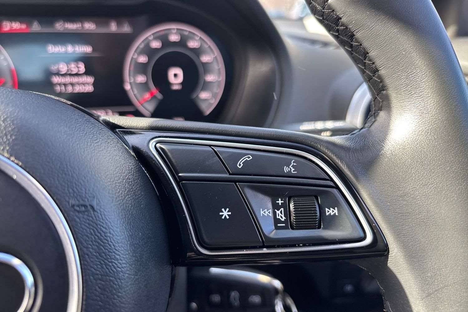 Used Audi Q2 2025 for sale - 77842527: Photo 17