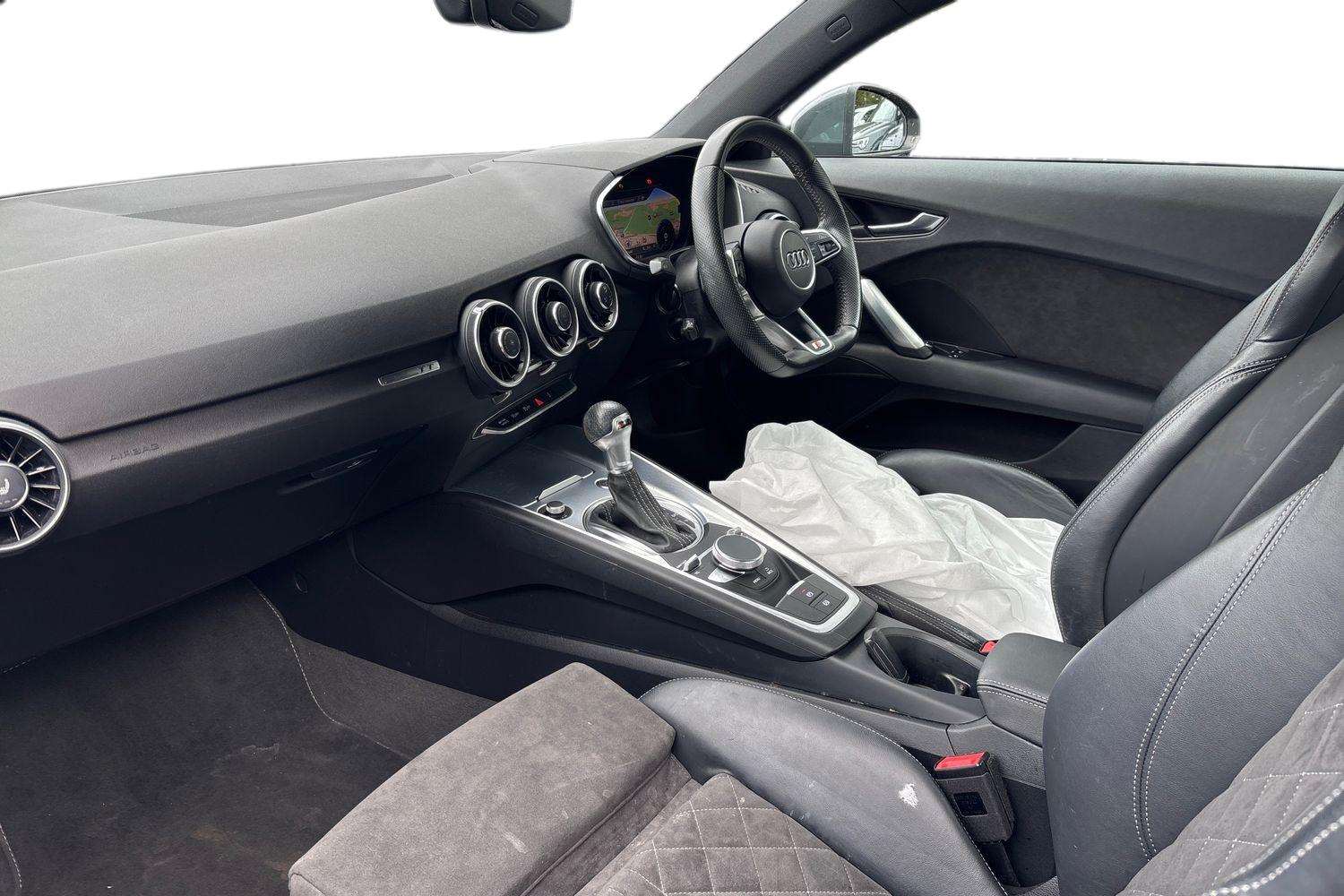 Used Audi TT 2022 for sale - 76156183: Photo 2